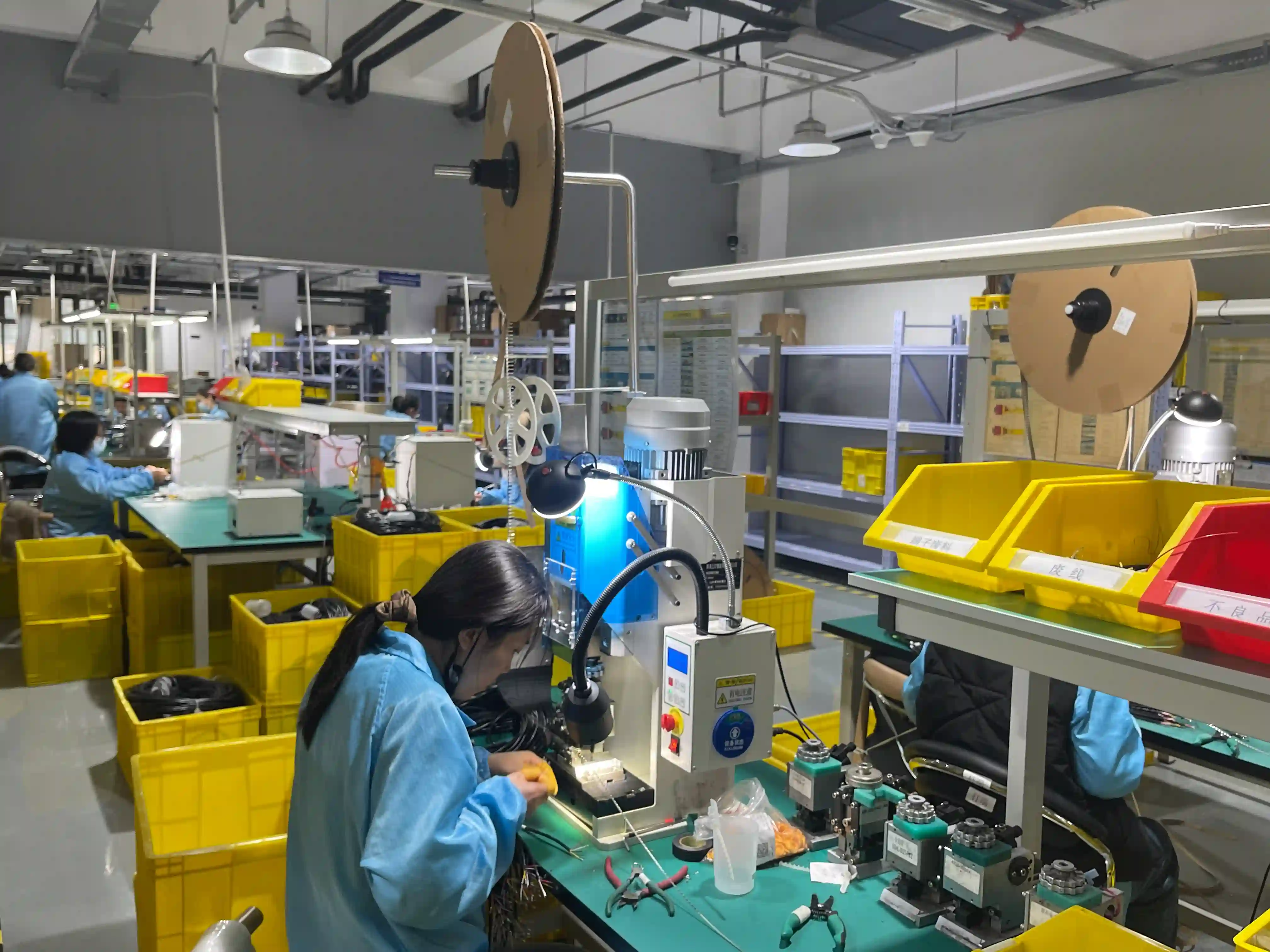 Saadan Crimper Du Ledninger Korrekt: Komplet Guide til Kabelterminering